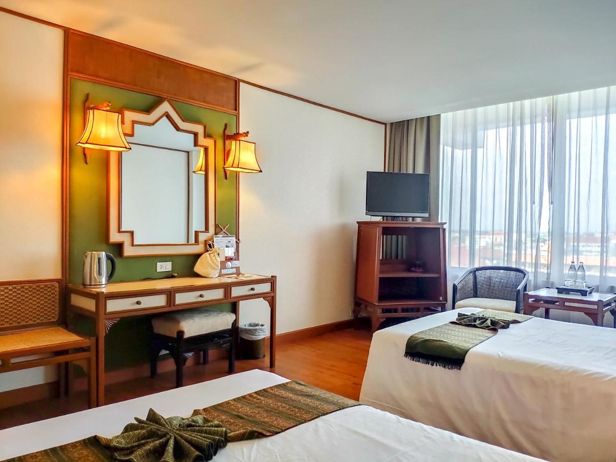 Orchid Hotel